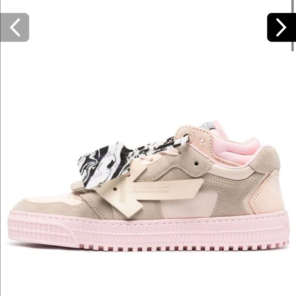 Off-White Sneakers